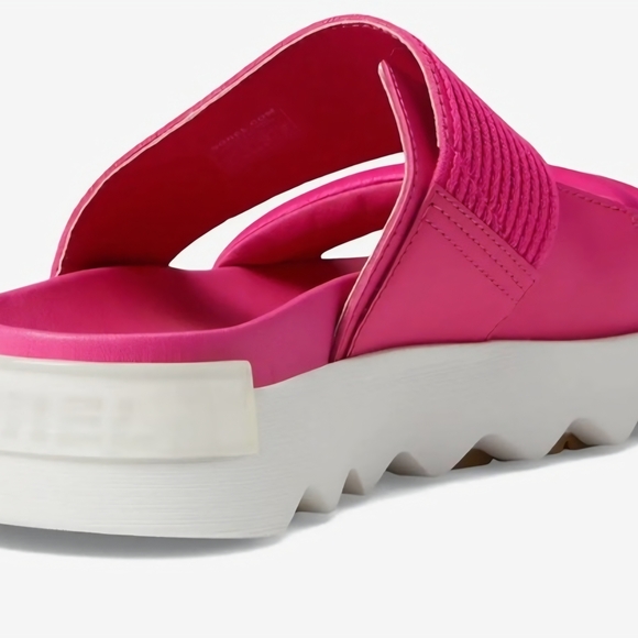Sorel Women's Pink Slide Sandals - Picture 6 of 10